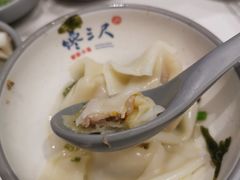 -馋三尺蟹粉小笼(人民广场店)