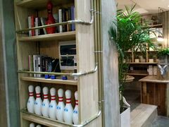 -HIGH FIVE哈福手工汉堡(桂林路店)