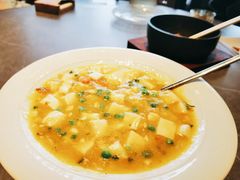 蟹粉豆腐-吴越荣记·苏州菜·松鼠桂鱼(斜塘老街店)