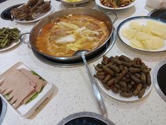 番茄白果排骨汤锅-土司宴