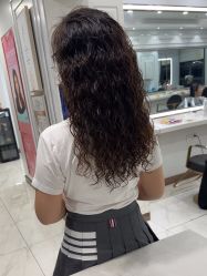 -镁连社·美联社