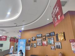 -雅悦齿科(顾村公园店)