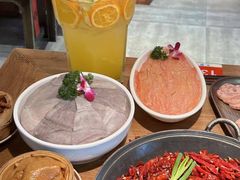 -巴卤社老火锅(财富店)