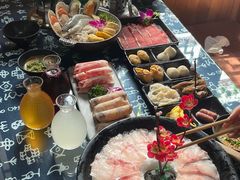 -丽江庭院·云南野生菌·海鲜火锅(鼓楼四合院店)