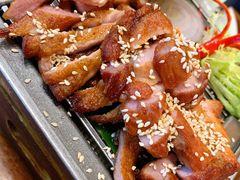 烤猪颈肉-荷花泰菜(东方新天地店)