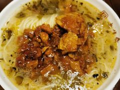 辣酱面筋面-老半斋(福州路店)