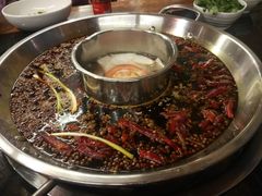 火锅-好汉锅园林秘制老火锅 柴火霸王鸡(金沙店)