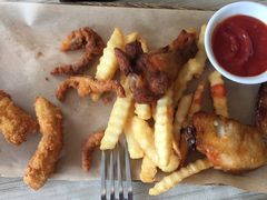 -必胜客(华南摩尔店)