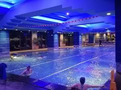 游泳池-Waterfall瀑布湾优健源(华侨城店)