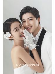 -雪中彩影婚纱摄影·微光艺术中心