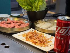 -臻牛烤肉