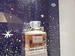 -Dior迪奥(上海世茂广场店)