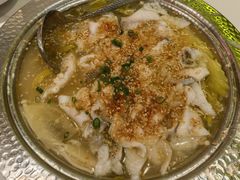 -姚姚酸菜鱼·金戈戈香港豉油鸡(喜荟城联名店)