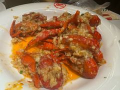 -肥肥虾庄·金牌油焖大虾(杨园滨江时代walk店)