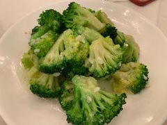 -九花山烤鸭店
