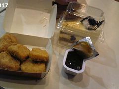 -麦当劳(轻轨曹杨路店)