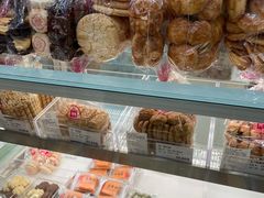 -上海全国土特产食品商场(淮海中路店)