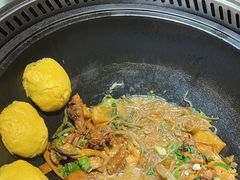 -锅老头海鲜铁锅炖