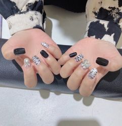 -十月·日式美甲美睫·纹眉
