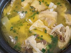 -品鲜村农家菜·阳澄湖大闸蟹(总店)