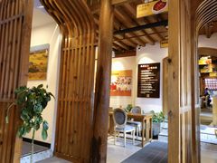 -隔壁老王·家常云南菜(花巷店)