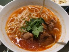 -八府香鸭·啫啫煲(华山路店)