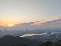 -紫金山山顶公园