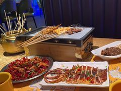 -喝丢一只鞋海鲜烧烤·海肠捞饭(东关街店)