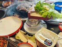 -醉董牛川派鲜肉自选火锅(烟台店)