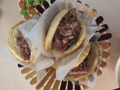 -闫家驴肉老店(华电一校店)