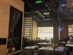 -洛缦音乐餐厅(工业展览馆万象城店)