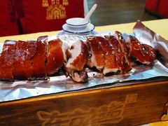 -东方之猪四更烤乳猪(金垦总店)