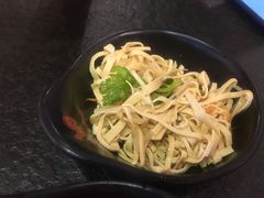 五香豆腐丝-重庆烧鸡公火锅(簋街店)