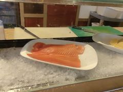 -大中华希尔顿酒店-念自助餐·嗨啤·小龙虾