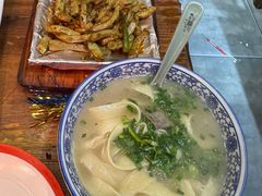 -东大桥小国抻面烧烤(长通路店)