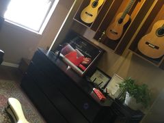 -何顺华吉他沙龙