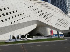 -南京眼步行桥