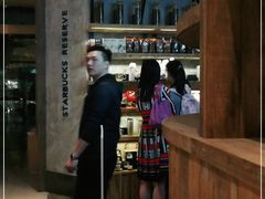 -星巴克臻选(湖滨道店)