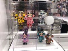-泡泡玛特POPMART(侨福芳草地店)