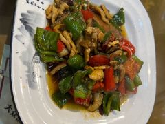 -缘来聚·徽菜名店(黄山宏村店)