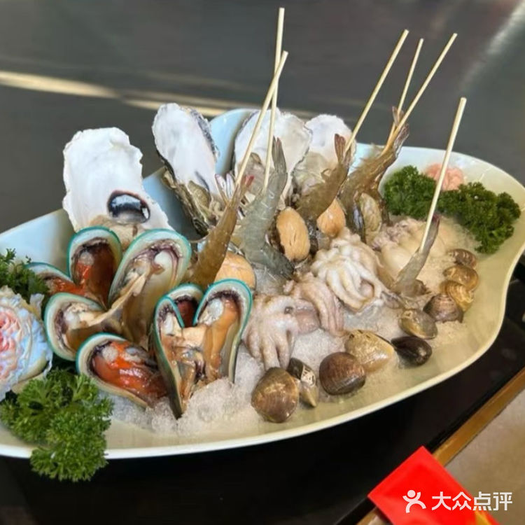 【美食探险家召集令】快来菻枝融合菜餐厅打卡！