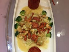 -御花园·粤菜·海鲜火锅(中山公园店)
