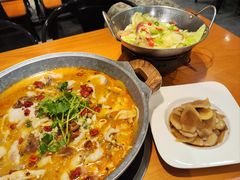 -龙梅肥肠鱼(明瓦廊店)