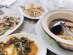 -新峰肉骨茶