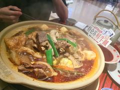 -沙胆彪炭炉牛杂煲(上海日月光广场店)