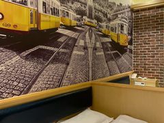 -爱舍美景酒店(燕儿岛路地铁站店)