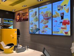 -麦当劳(轻轨曹杨路店)