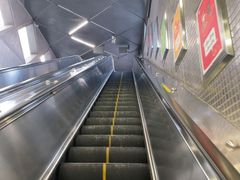 -动物园(地铁站)