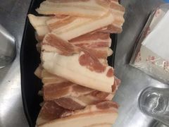 -彝人部落火盆烧烤(原内环足球场店)