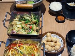 -川堂风·跷脚牛肉·乐山爆炒(宝山日月光店)